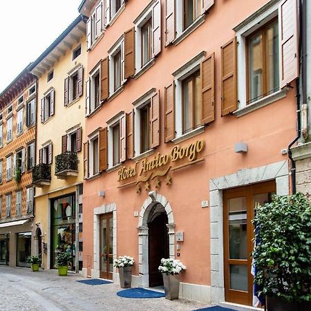 Hotel Antico Borgo Riva del Garda Exterior photo