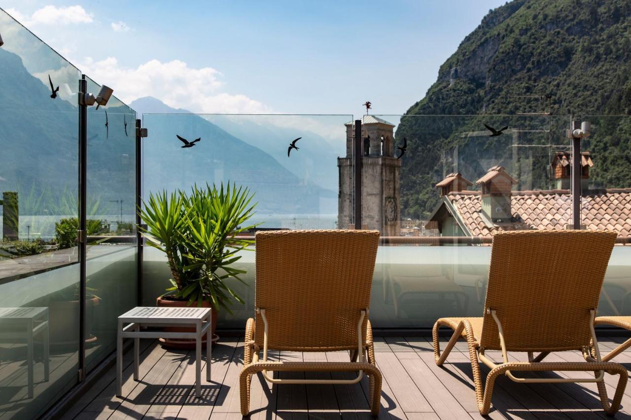 Hotel Antico Borgo Riva del Garda Exterior photo