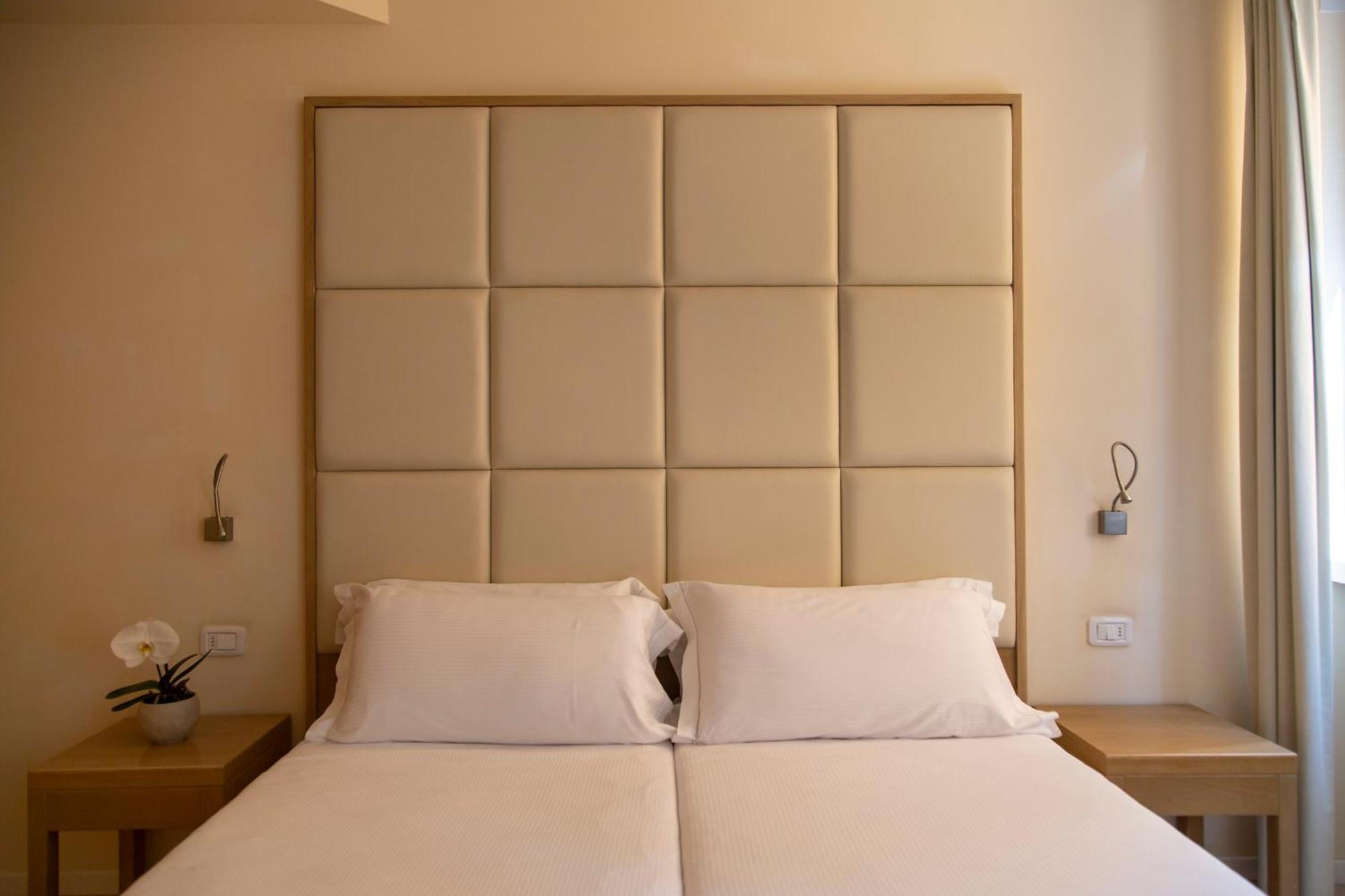 Hotel Antico Borgo Riva del Garda Room photo